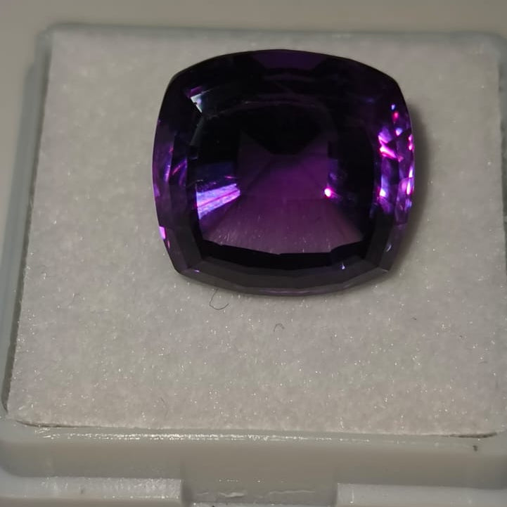 Natural Amethyst 10.88 Ratti Certified Gemstone | Premium Purple Jamunia Stone for Astrology & Jewelry