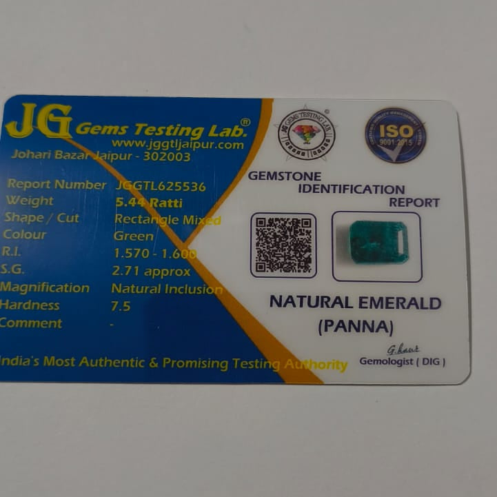 Natural Panna (Emerald) 5.44 Ratti (4.95 Carat) Certified Green Emerald Gemstone | Original Rectangle Mixed Cut Emerald for Ring & Pendant | Astrological Gem
