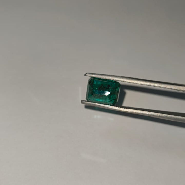 Natural Panna (Emerald) 5.44 Ratti (4.95 Carat) Certified Green Emerald Gemstone | Original Rectangle Mixed Cut Emerald for Ring & Pendant | Astrological Gem