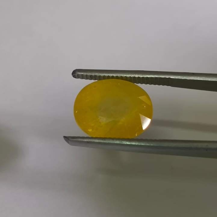 Natural Thai Bangkok Yellow Sapphire 7.11 Ratti (Approx. 6.54 Carat) – Certified Pukhraj Gemstone | Natural Yellow Sapphire | Astrological Gemstone