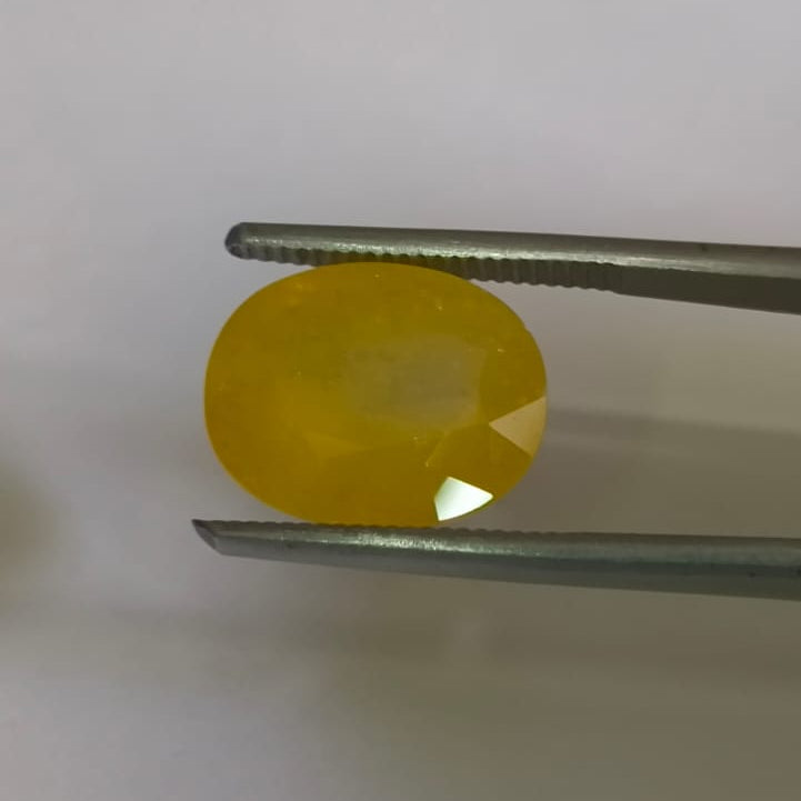 Natural Thai Bangkok Yellow Sapphire 8.56 Ratti (Approx. 7.88 Carat) – Certified Pukhraj Gemstone | Natural Yellow Sapphire | Astrological Gemstone