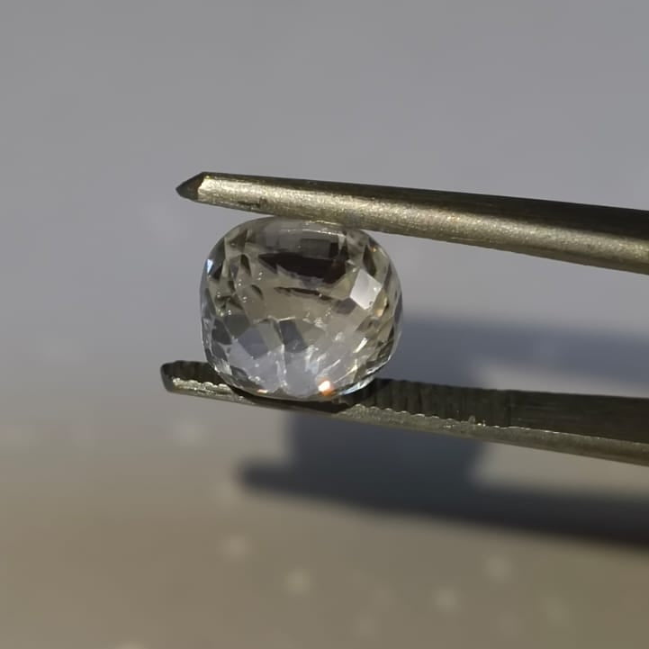 Natural White Zircon 5.82 Ratti (Approx. 5.34 Carat) – Certified White Zircon Gemstone | Brilliant Cut | Astrological Gemstone