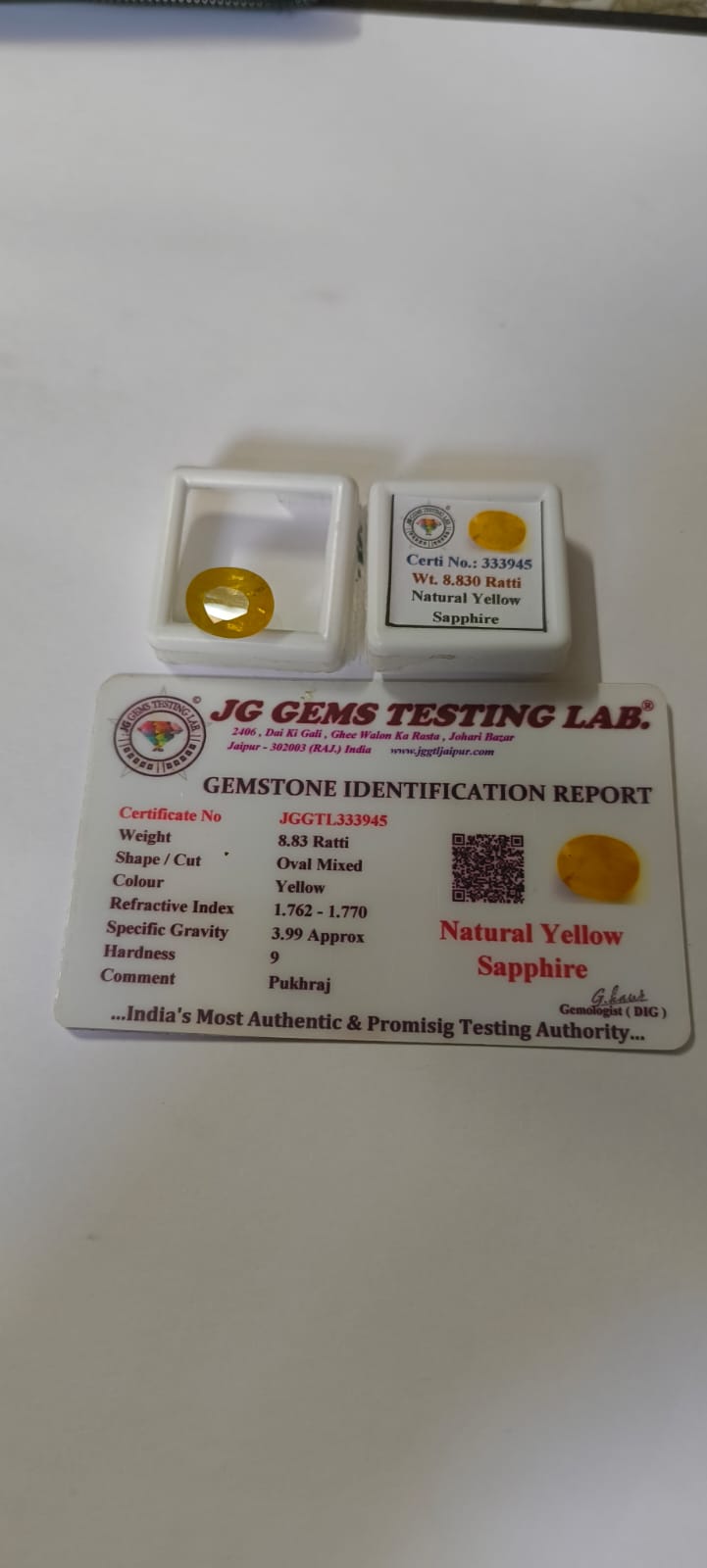 Natural Thai Yellow Sapphire (Pukhraj) 8.83 Ratti Certified Gemstone for Astrology & Jewelry