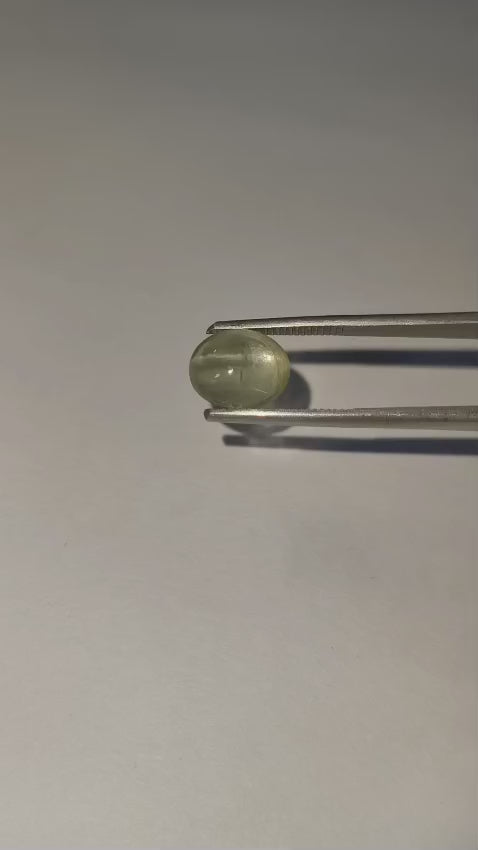 Natural Cat's Eye (Lehsunia) 3.33 Ratti Certified Gemstone | Original Chrysoberyl Stone